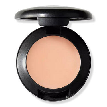MAC Cosmetics Studio Finish SPF 35 Concealer